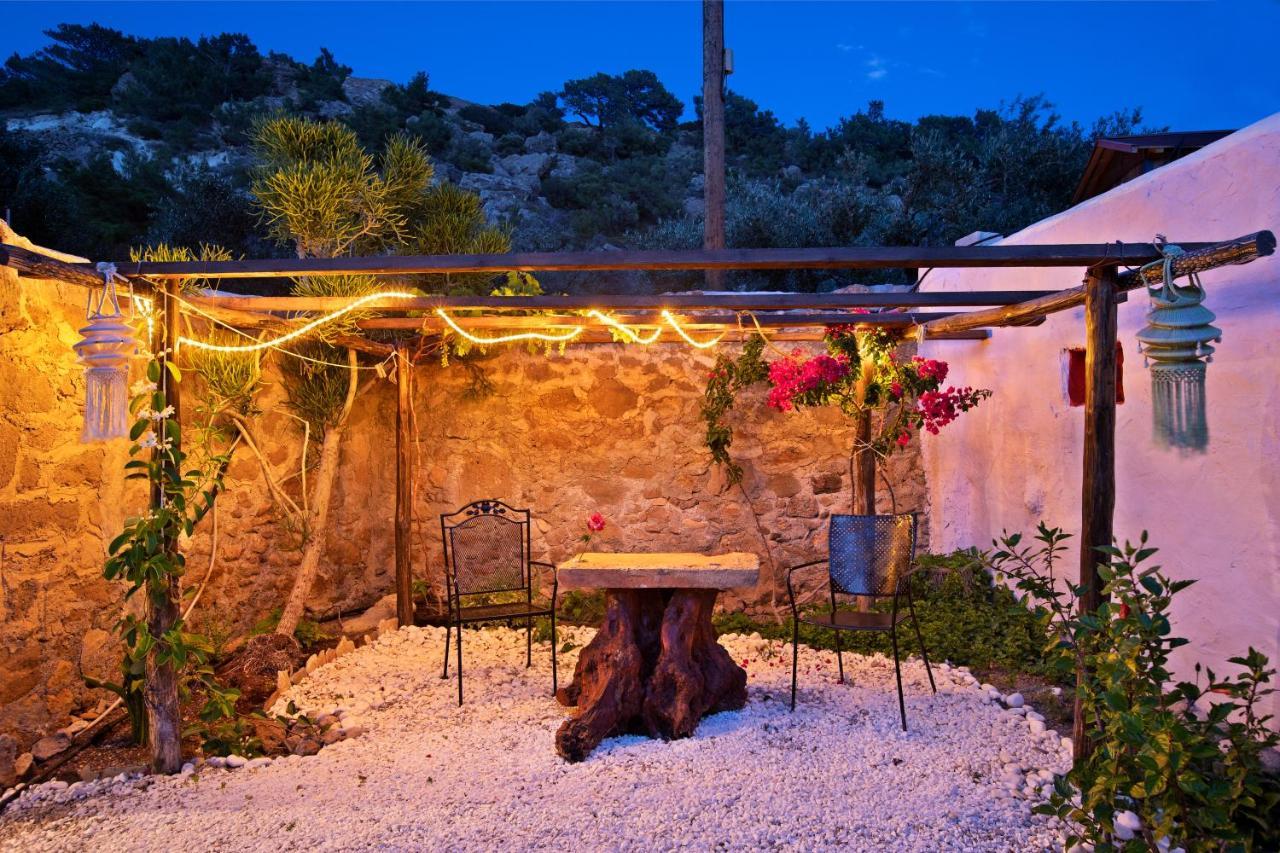 Natura Cottages Makrýgialos Extérieur photo
