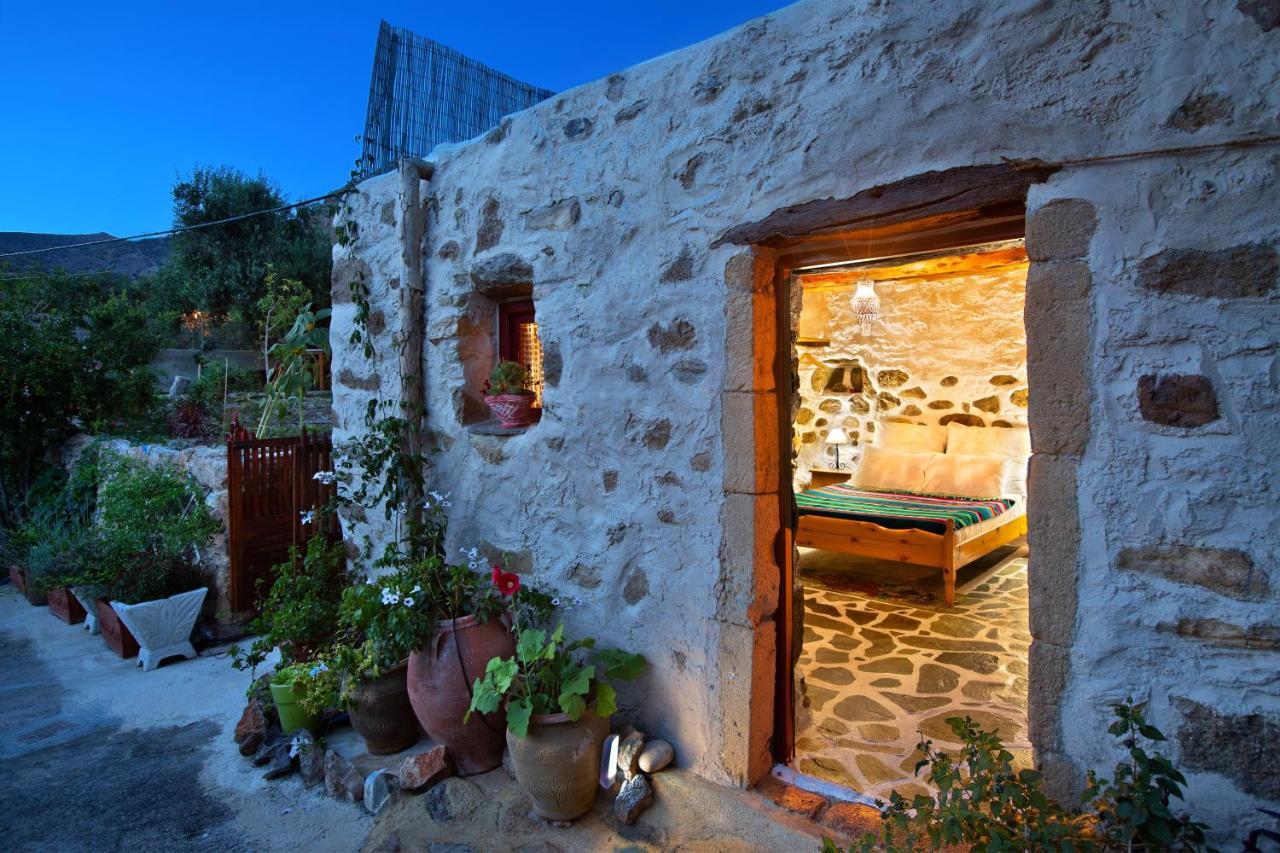 Natura Cottages Makrýgialos Extérieur photo