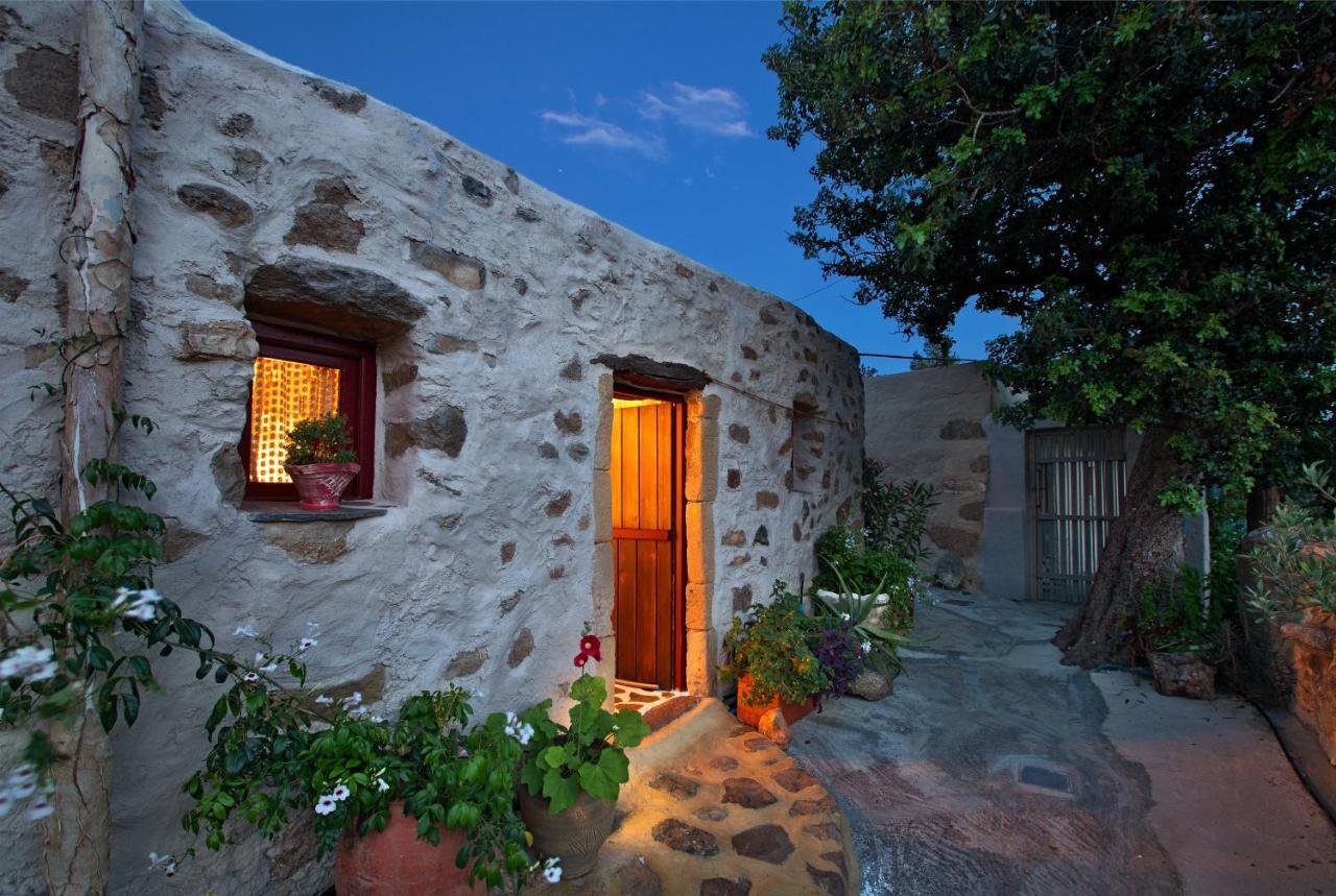 Natura Cottages Makrýgialos Extérieur photo
